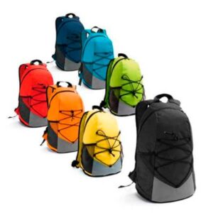 Mochila Adventure com Bolsos Laterais